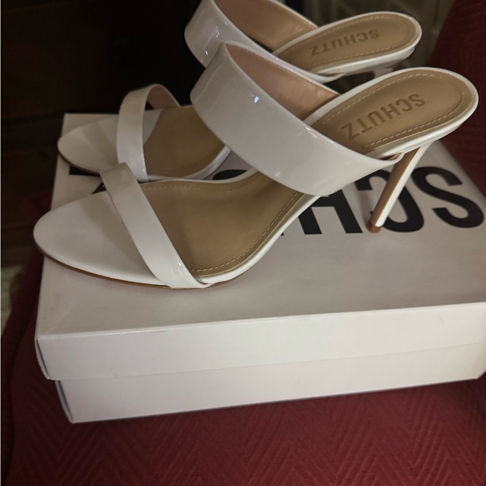 SCHUTZ White Patent Double-Strap Heeled Slides. Womens 8M.